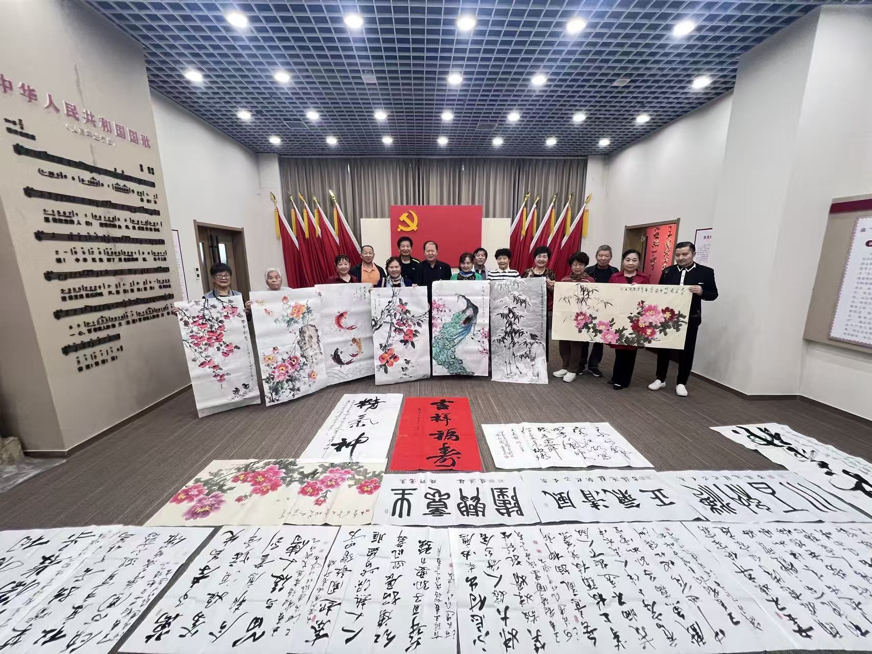 【翰墨丹青頌華誕】新蒲建設(shè)集團(tuán)與河南長生書畫院舉辦國慶主題書畫筆會(huì)